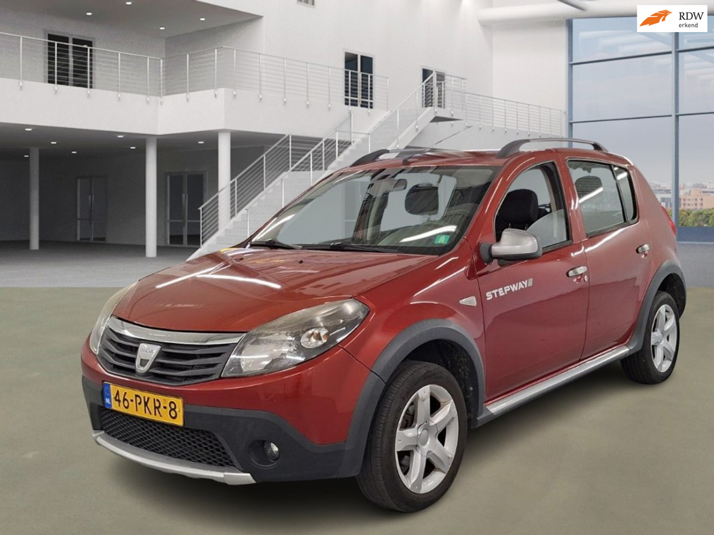 Dacia Sandero 1.6 Stepway AIRCO TREKHAAK 2 X SLEUTELS 2011 - voorkant