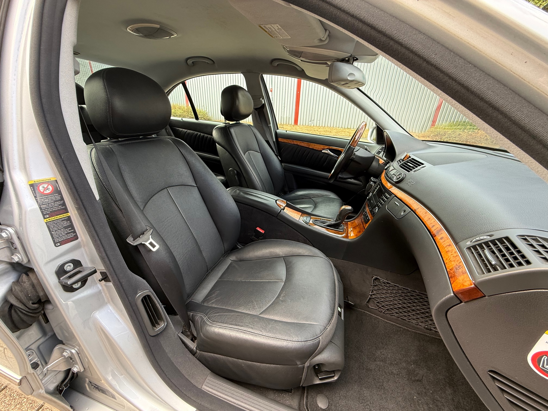 Foto van Mercedes-Benz E 280