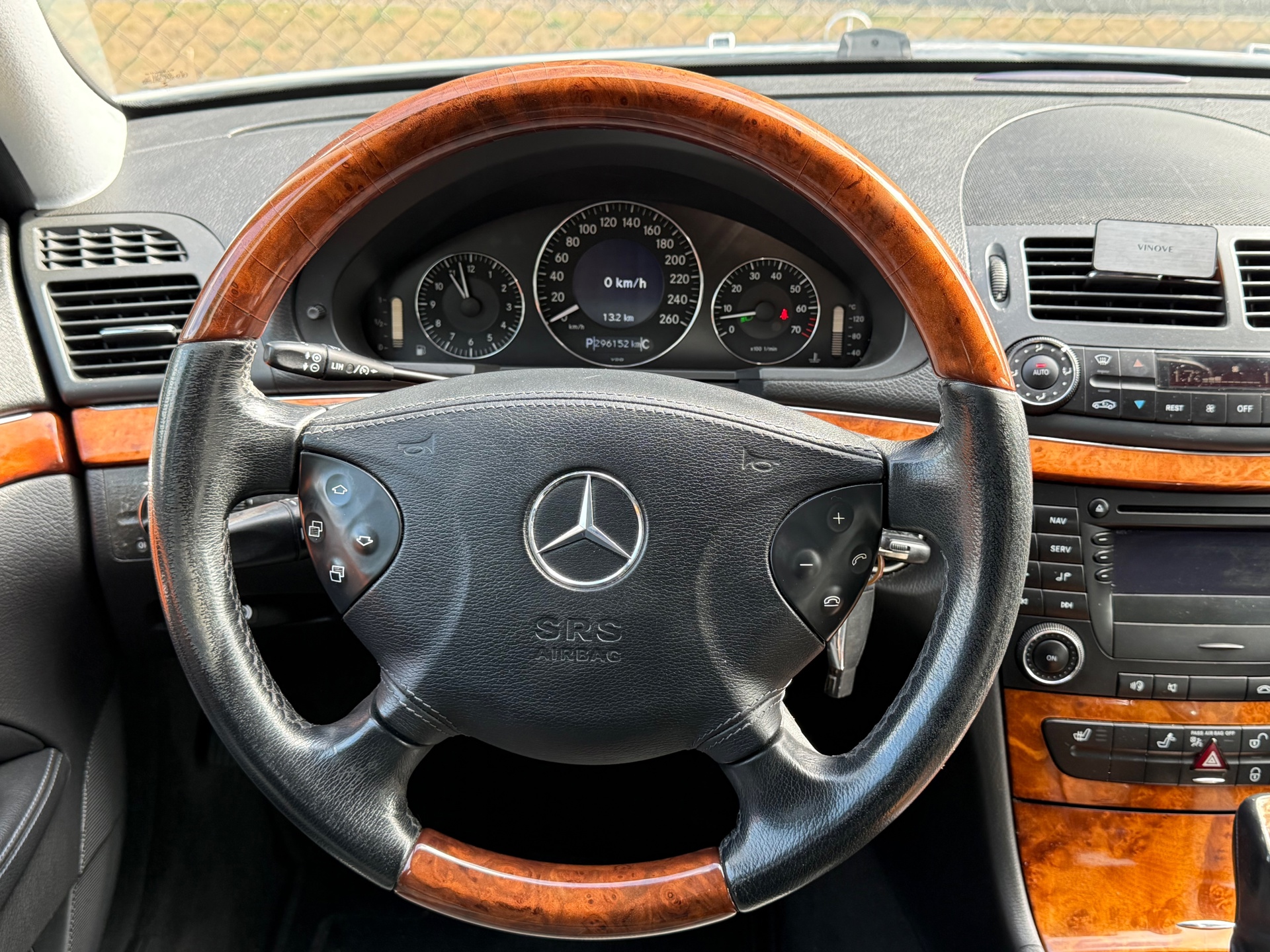 Foto van Mercedes-Benz E 280