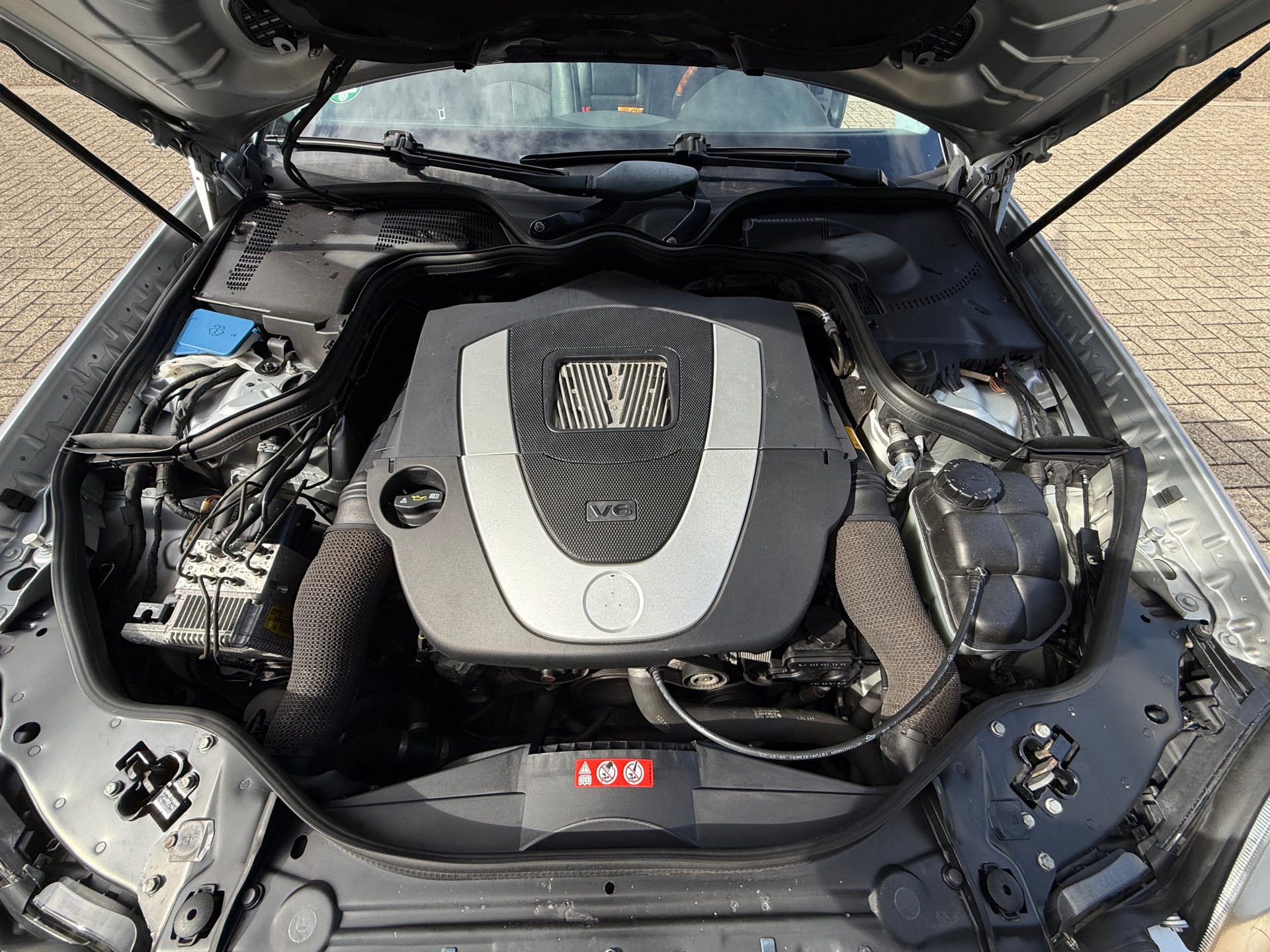 Foto van Mercedes-Benz E 280