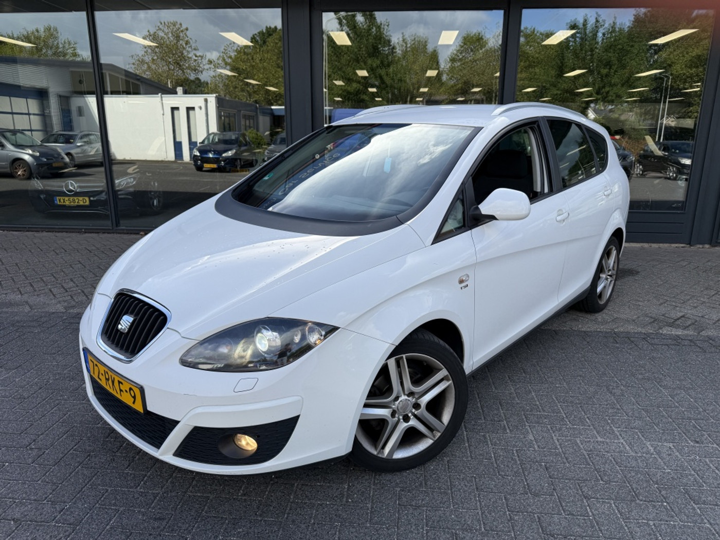 Seat Altea XL 1.2 TSI Eco.Bns COPA 2011 - voorkant
