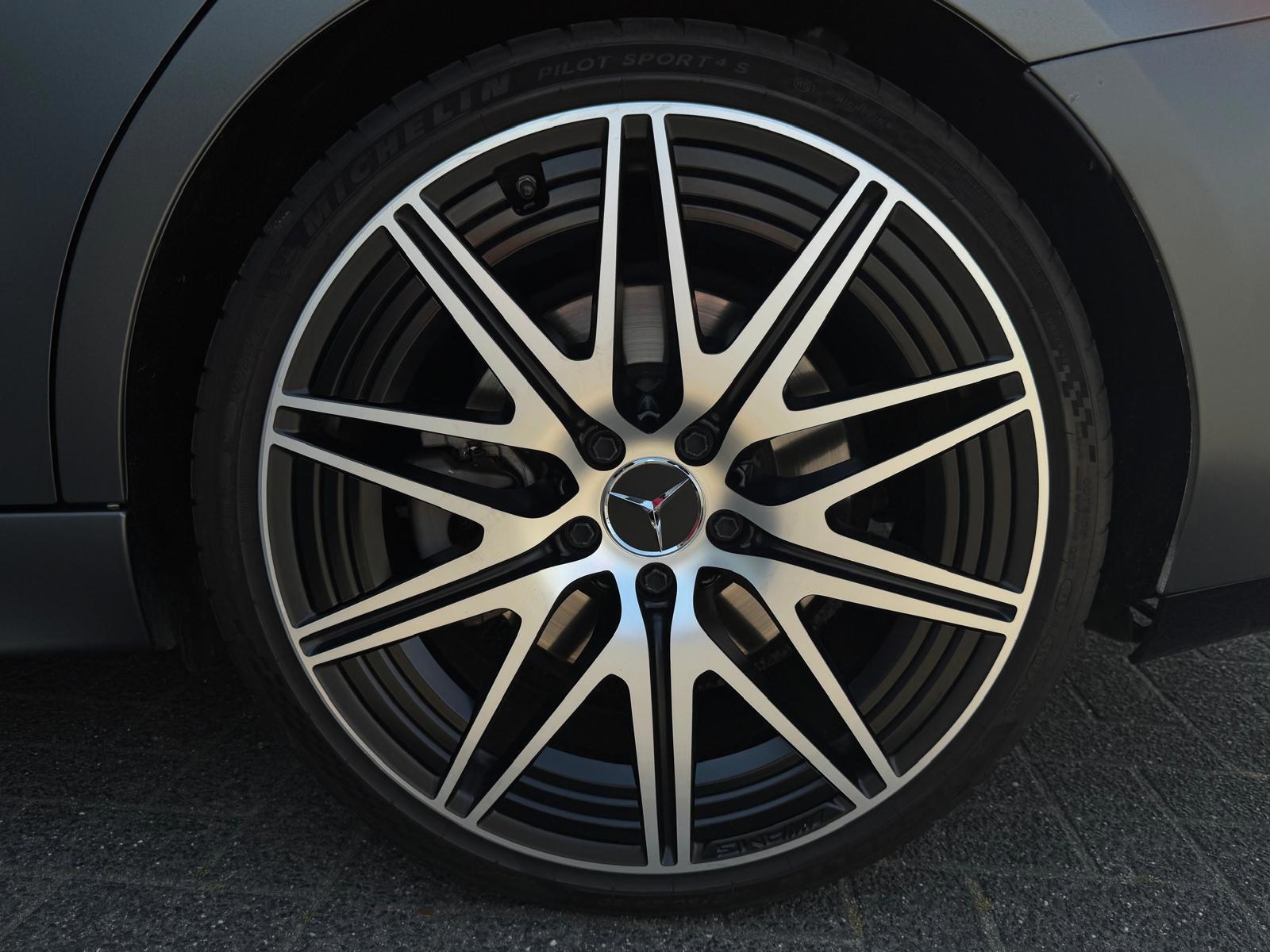 Foto van Mercedes-Benz AMG C 43 4matic+