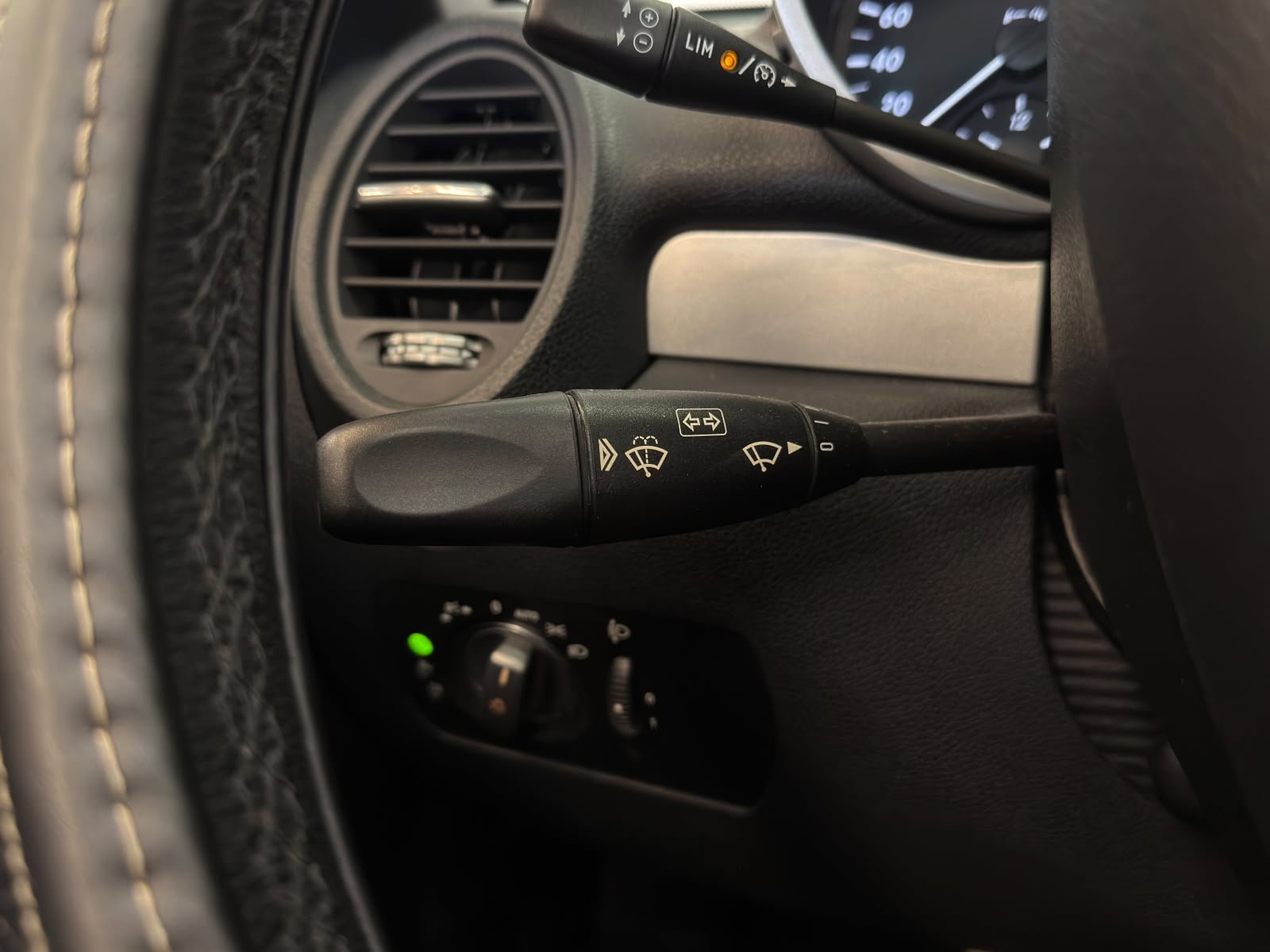Foto van Mercedes-Benz SLK 200 Kompressor
