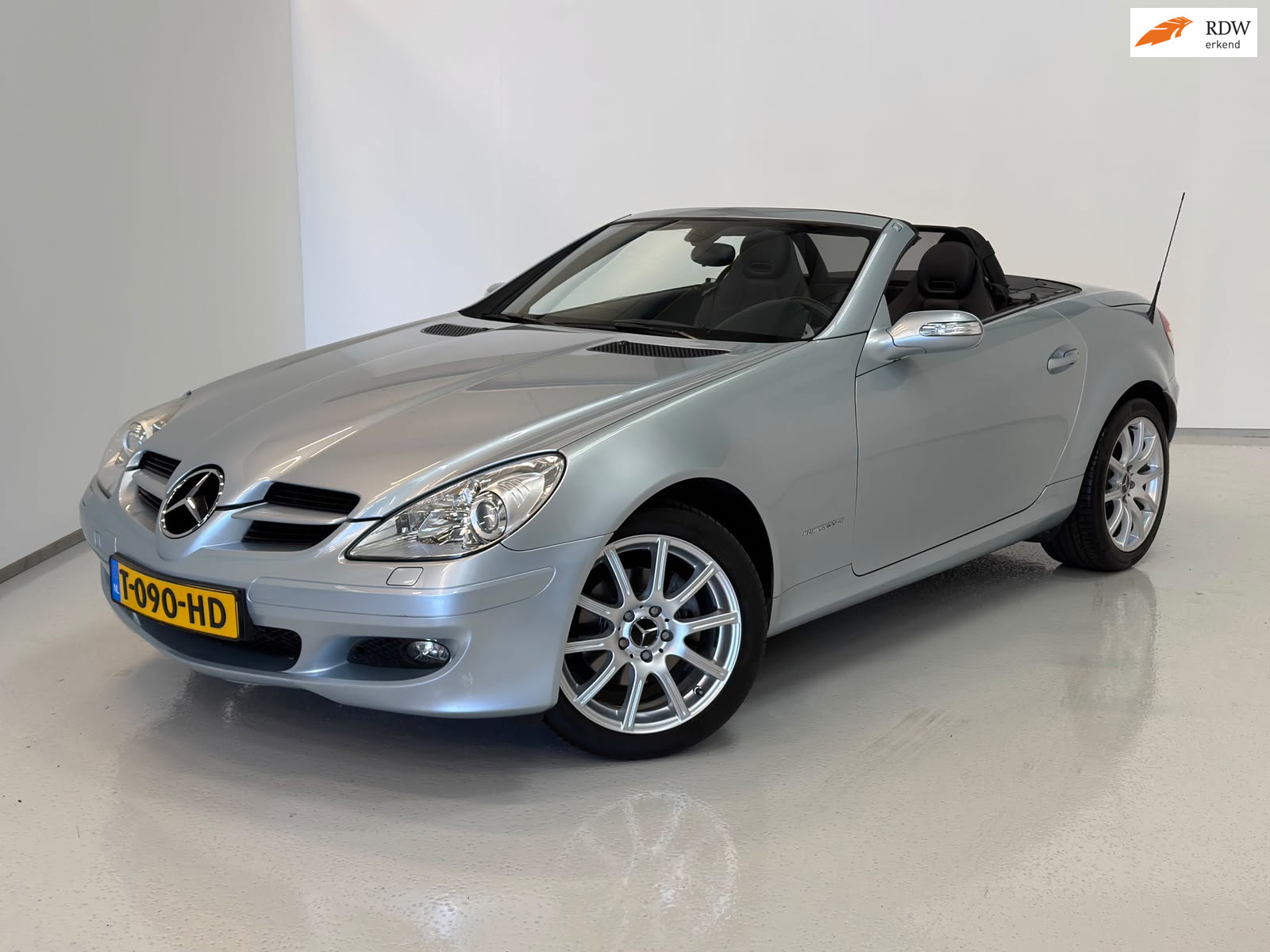 Mercedes-Benz SLK 200 Kompressor 200 K. / Automaat / Airscarf / Stoelverwarming 2008 - voorkant