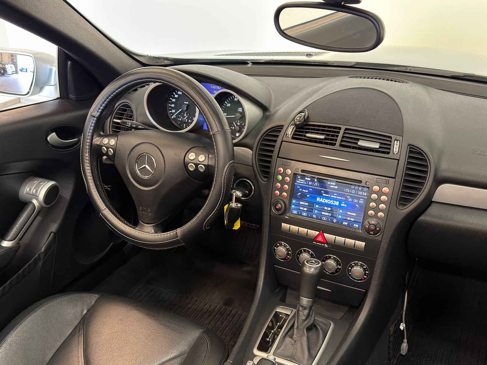Foto van Mercedes-Benz SLK 200 Kompressor