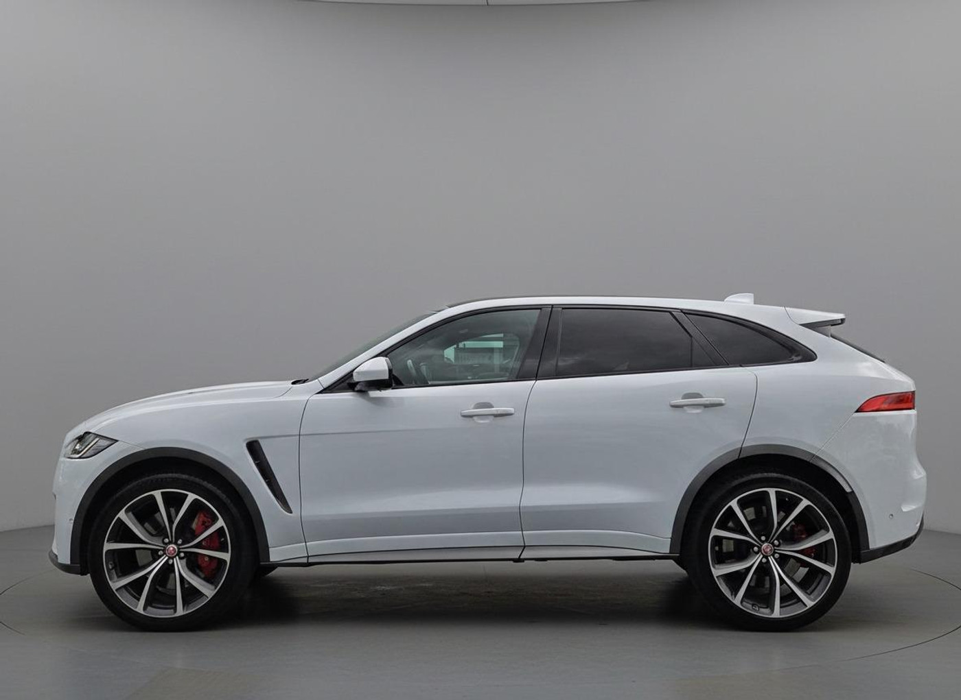 Foto van Jaguar Jaguar F-pace
