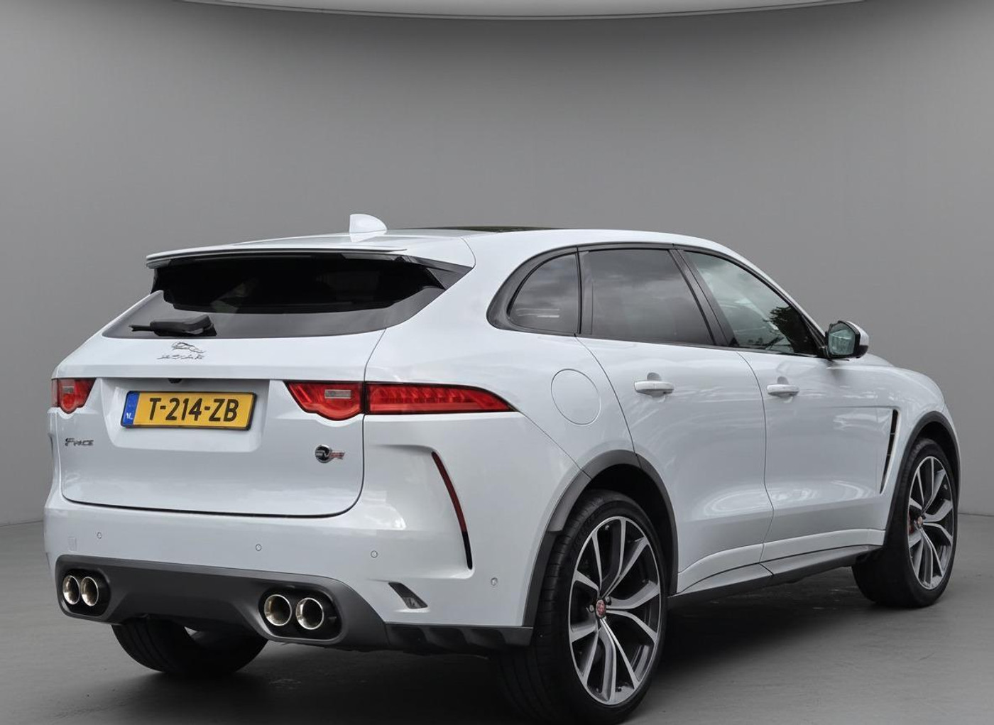 Foto van Jaguar Jaguar F-pace