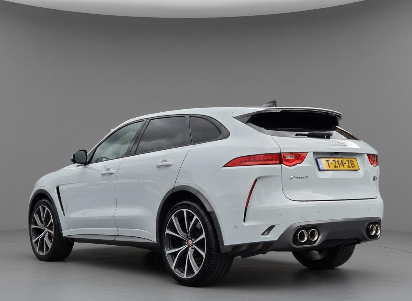 Foto van Jaguar Jaguar F-pace