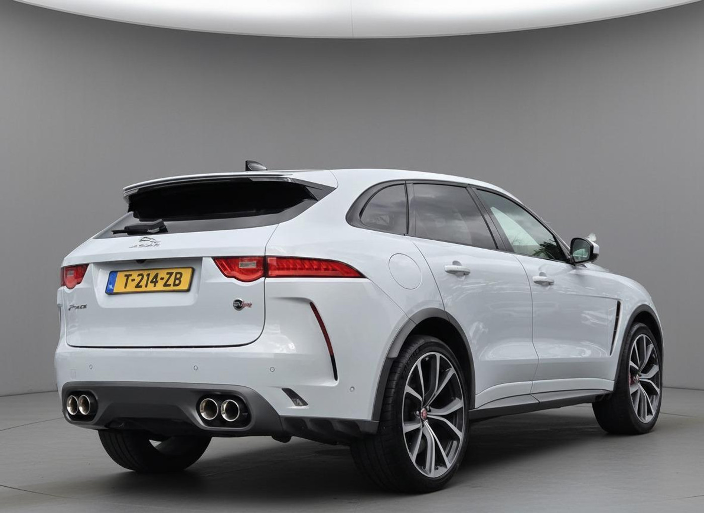 Foto van Jaguar Jaguar F-pace