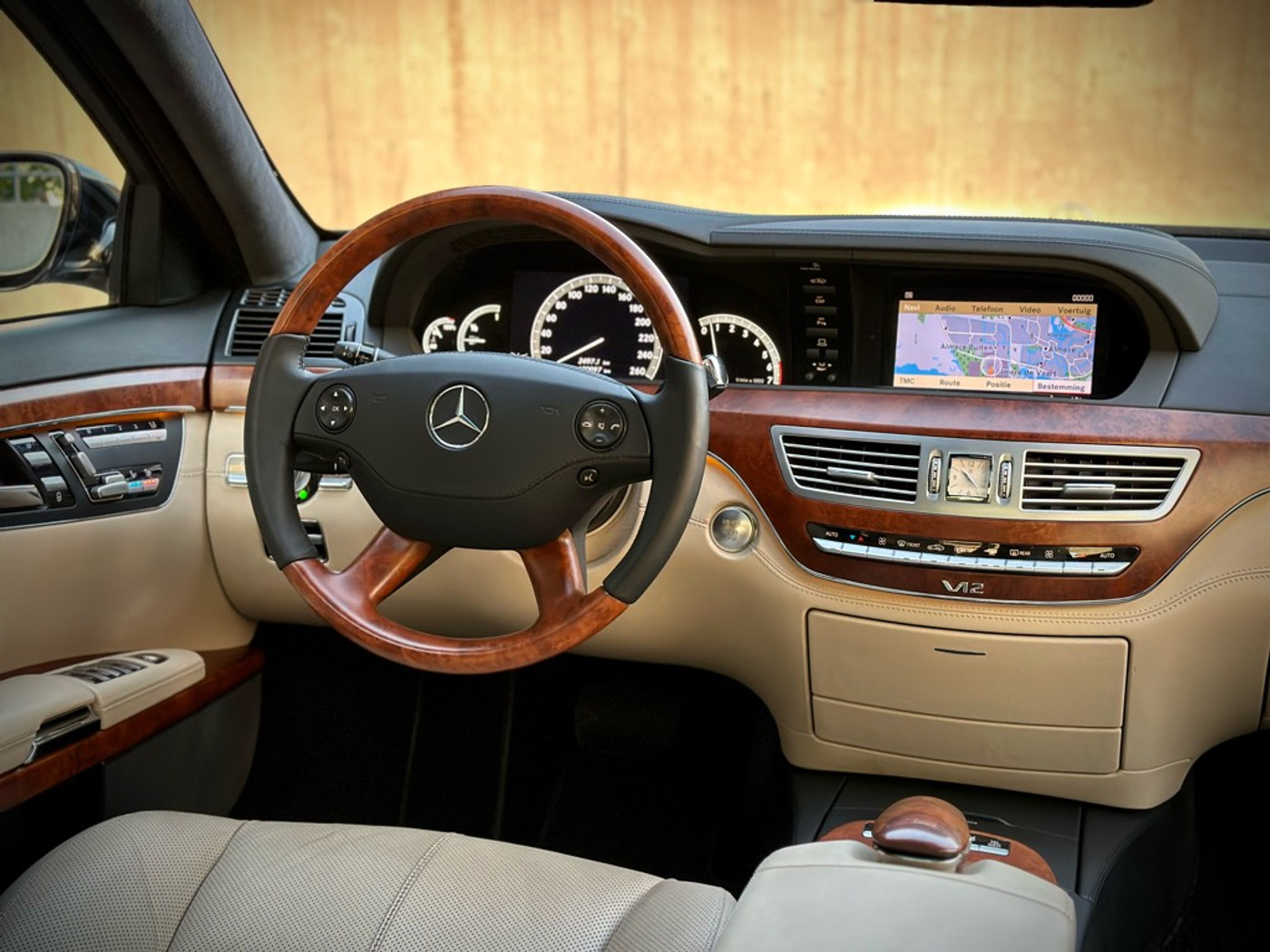 Foto van Mercedes-Benz S 600