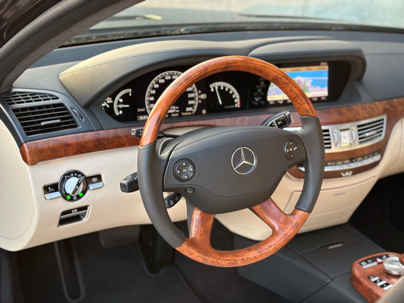 Foto van Mercedes-Benz S 600