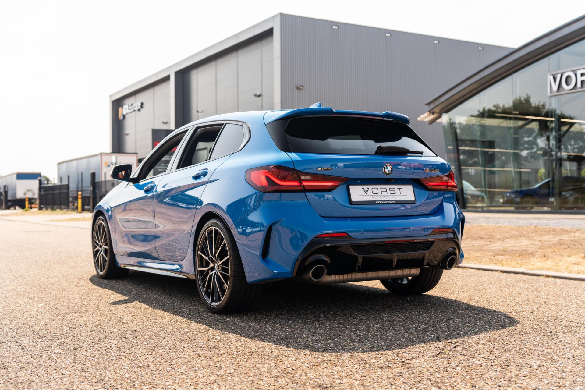 Foto van BMW M135i xDrive