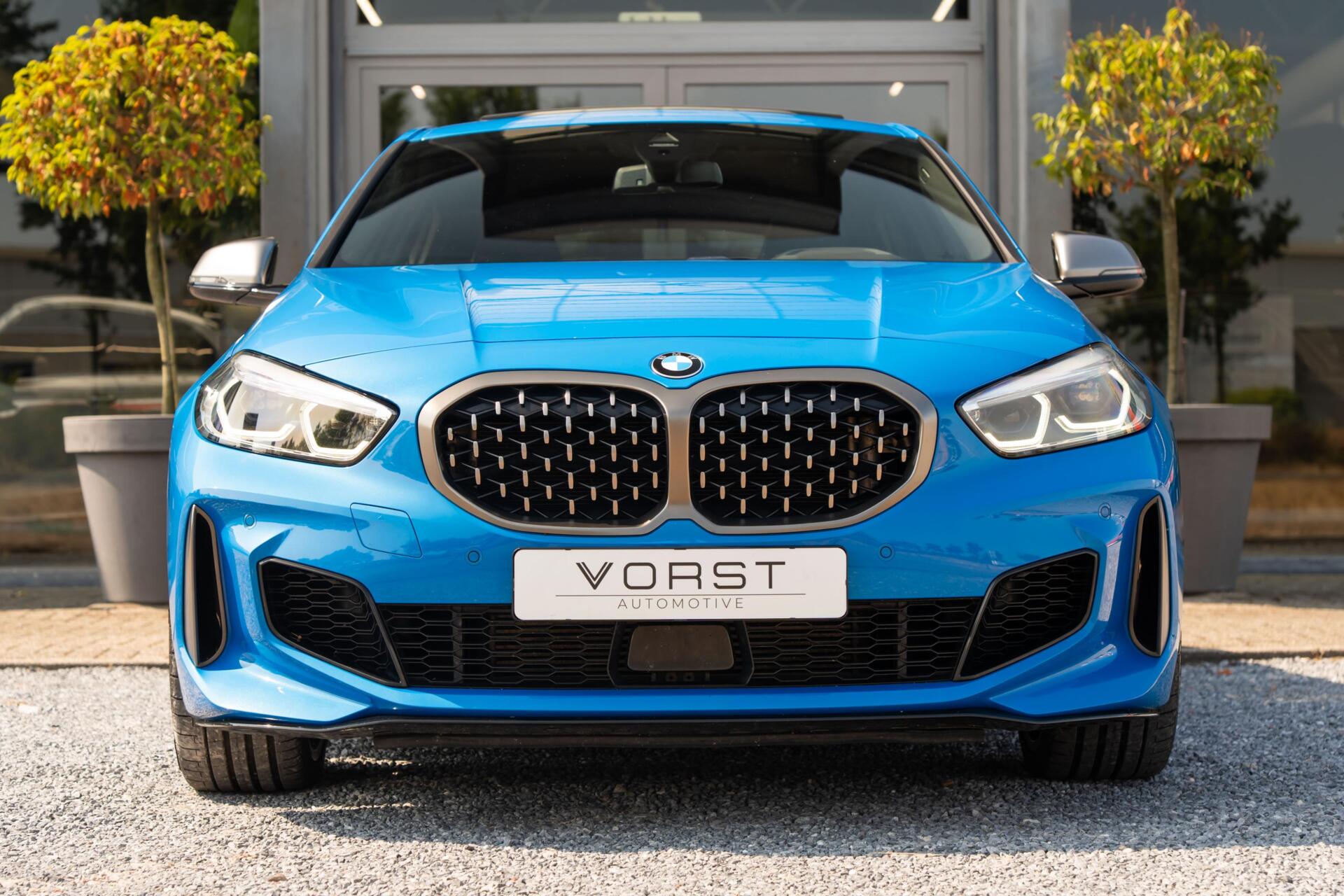Foto van BMW M135i xDrive