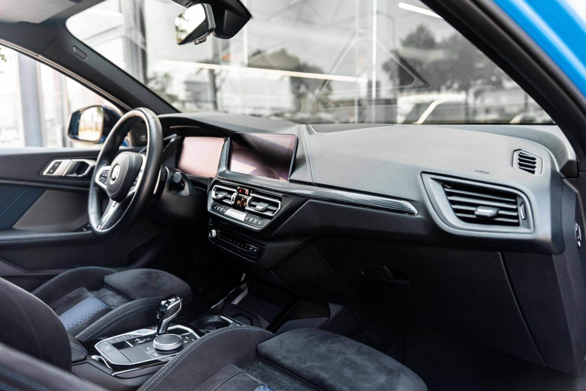 Foto van BMW M135i xDrive