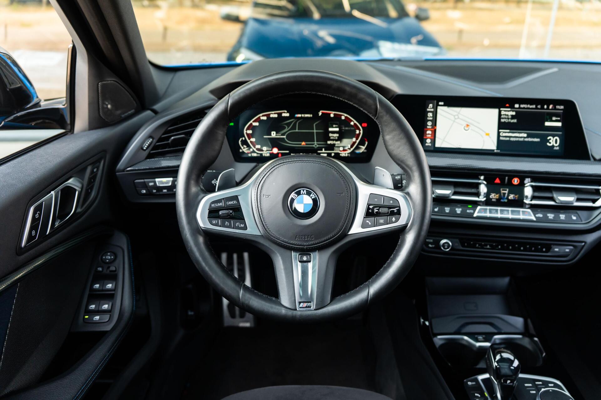 Foto van BMW M135i xDrive