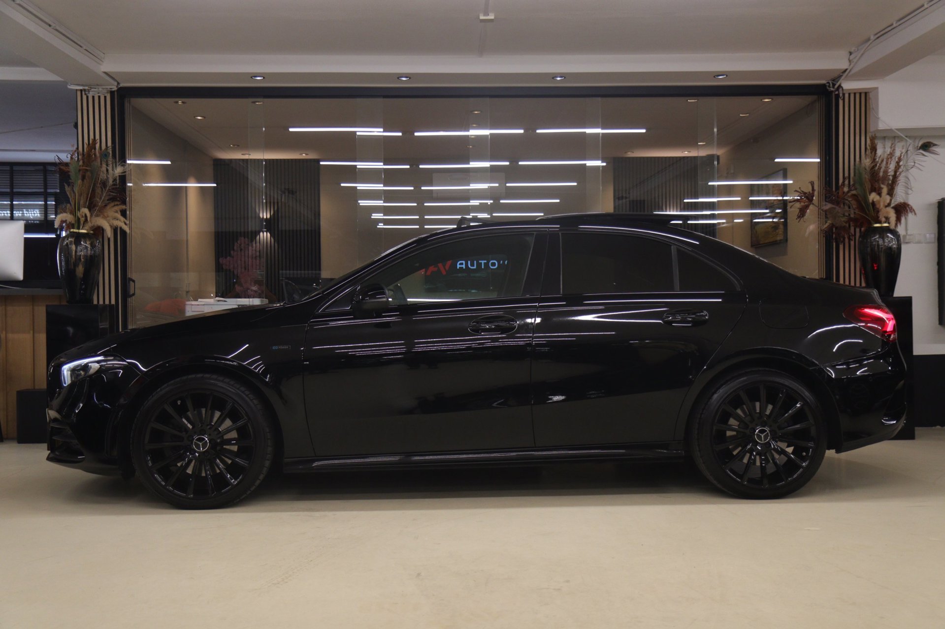 Foto van Mercedes-Benz A 250 E