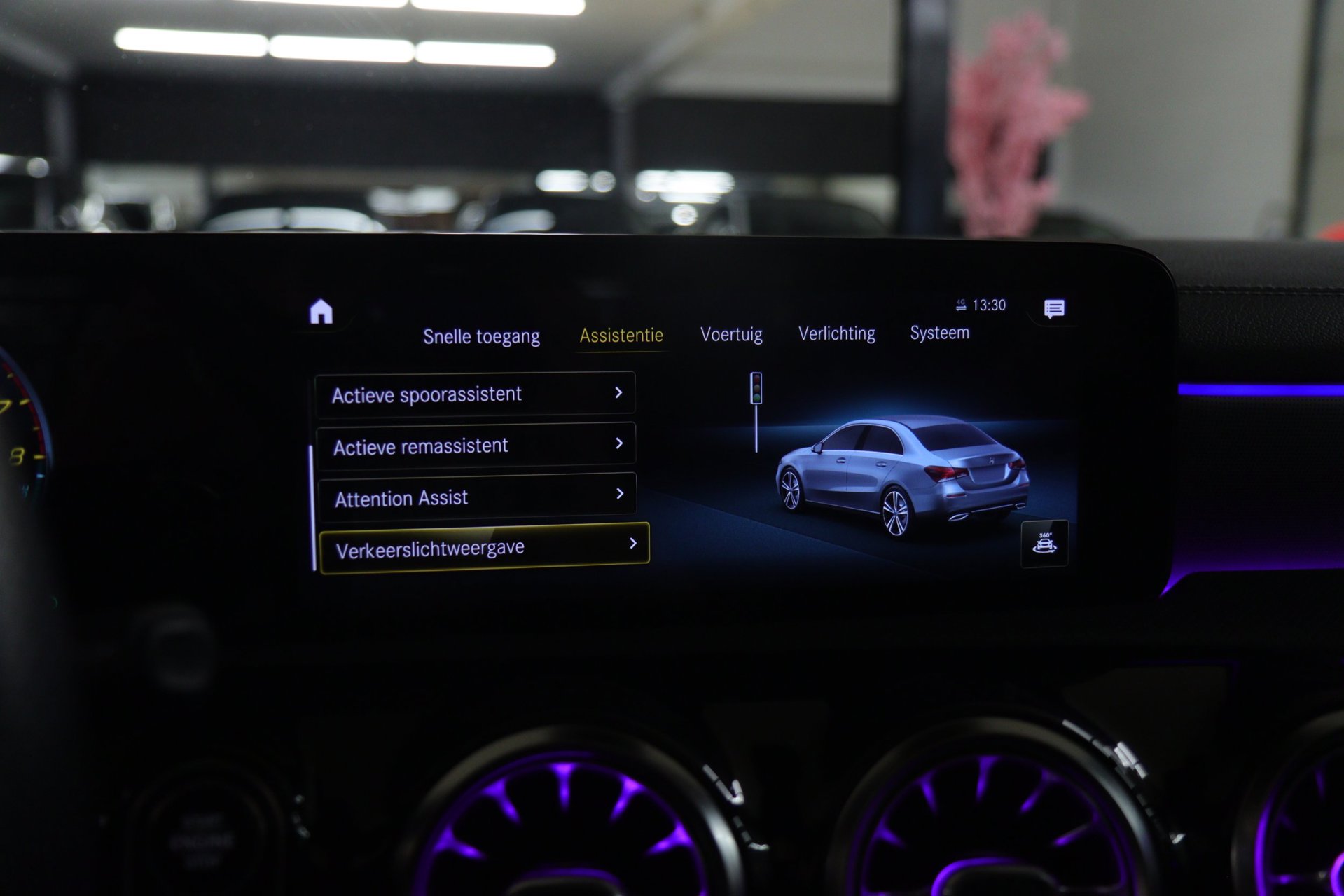 Foto van Mercedes-Benz A 250 E