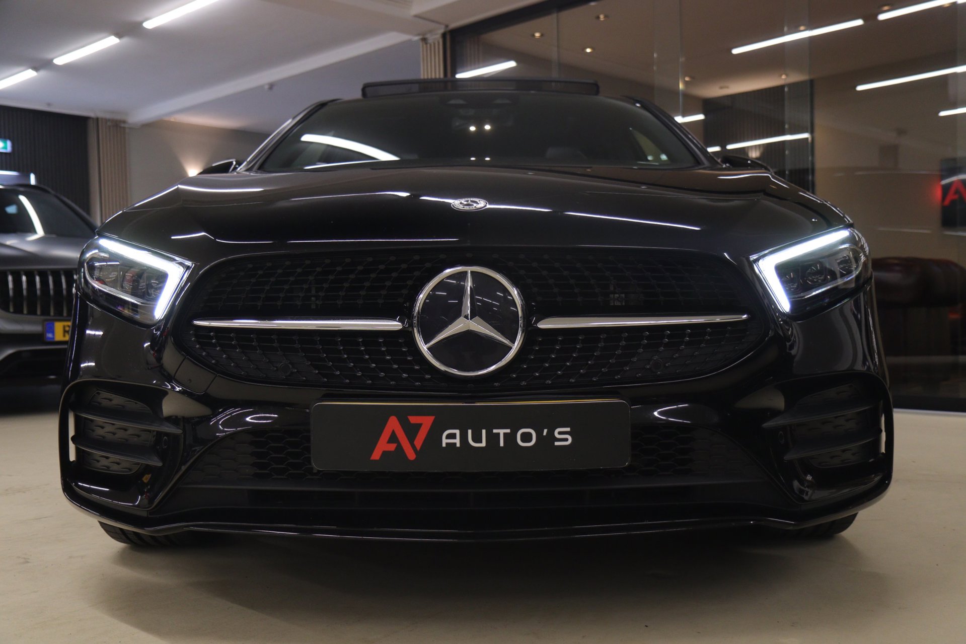 Foto van Mercedes-Benz A 250 E