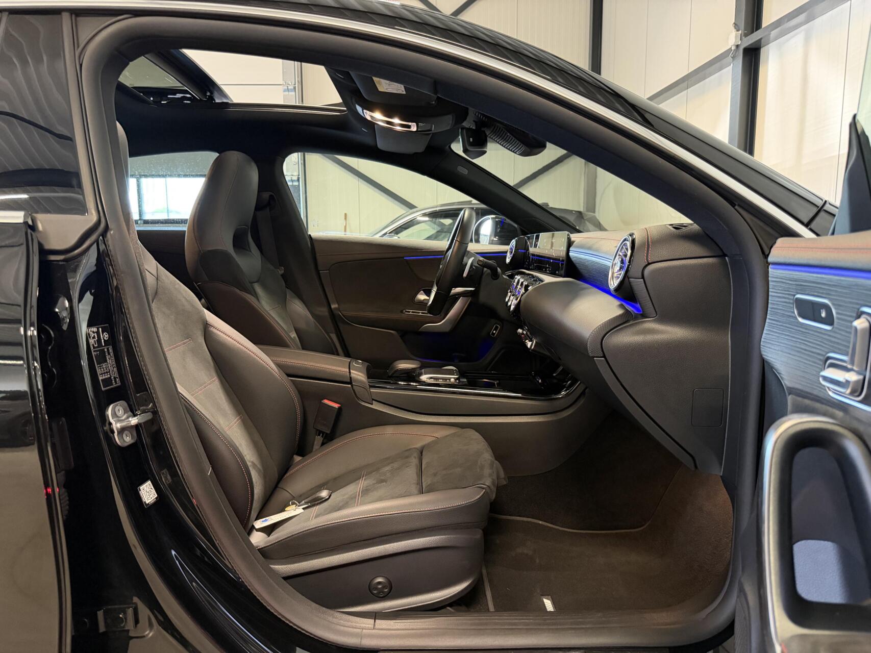 Foto van Mercedes-Benz Cla 250 E