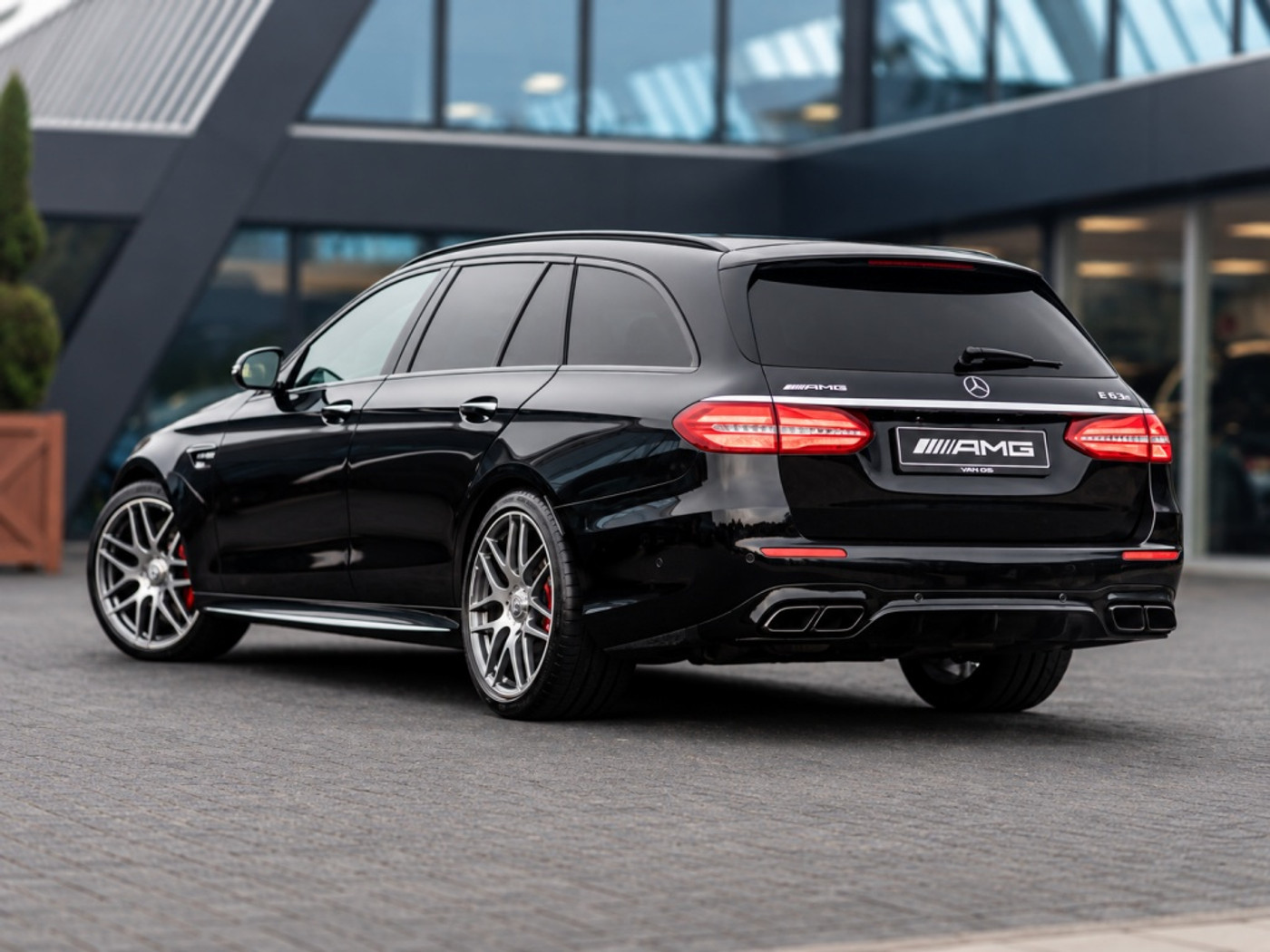 Foto van Mercedes-Benz E-klasse Estate