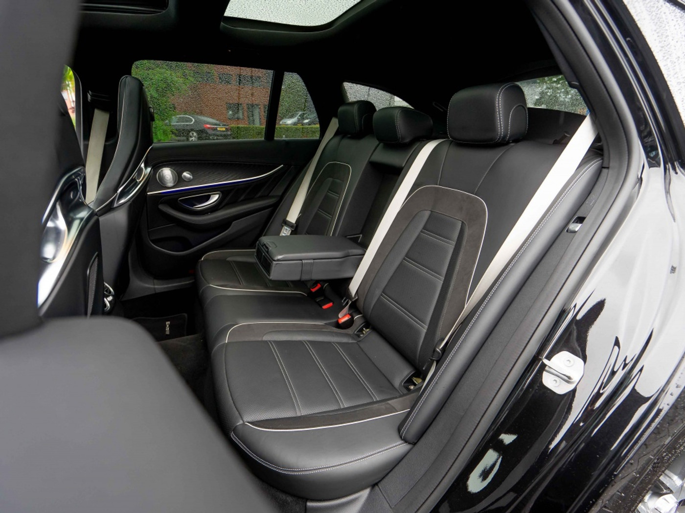 Foto van Mercedes-Benz E-klasse Estate