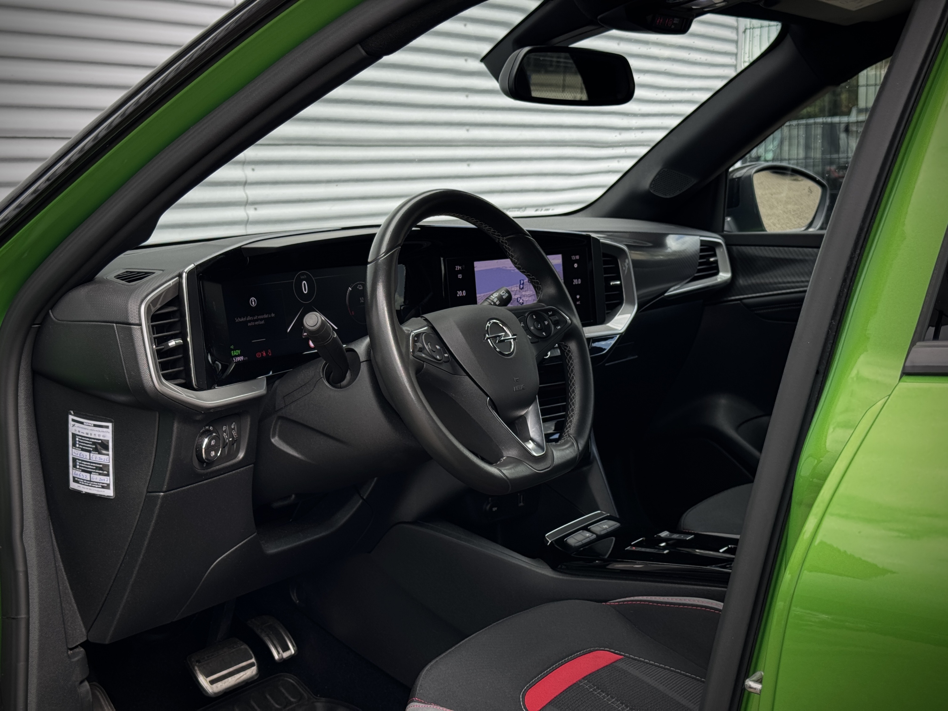 Foto van Opel Mokka Electric