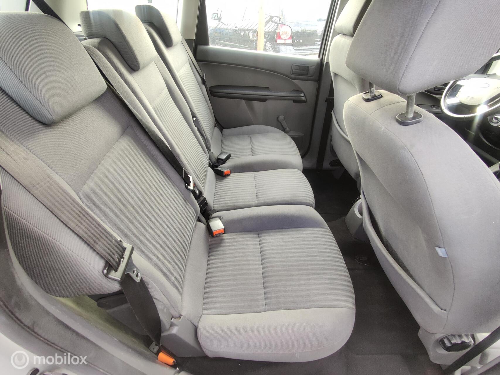 Foto van Ford Focus C-max