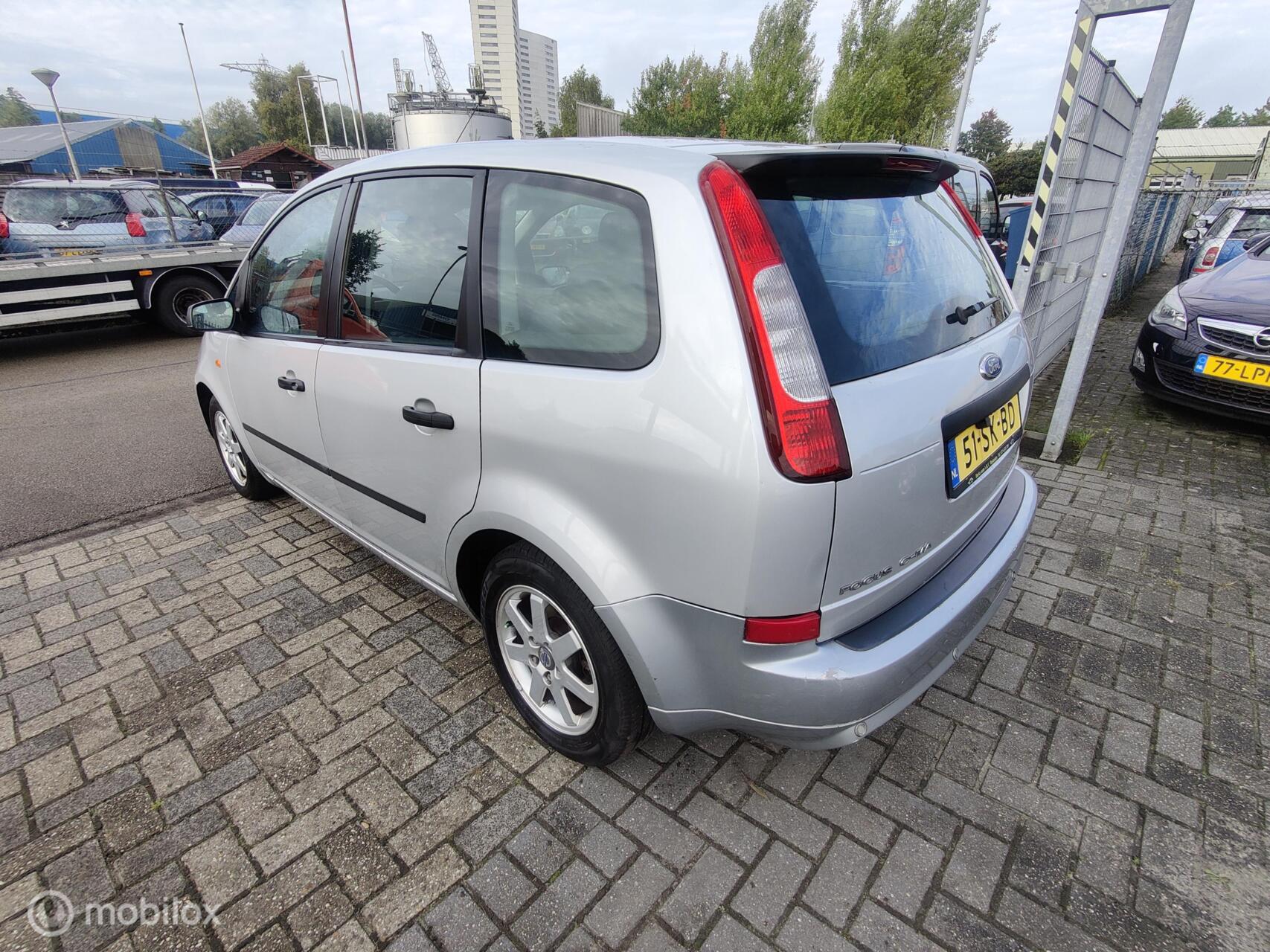 Foto van Ford Focus C-max