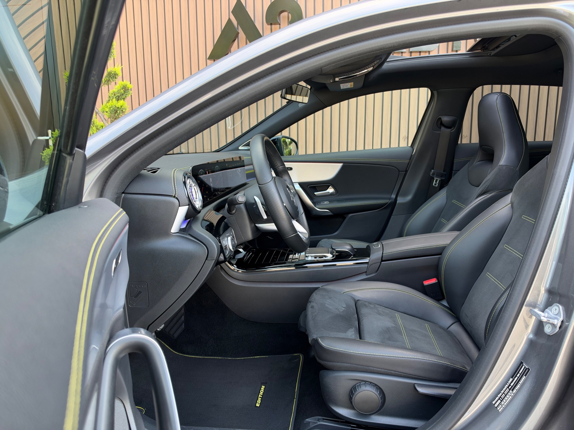 Foto van Mercedes-Benz A 250