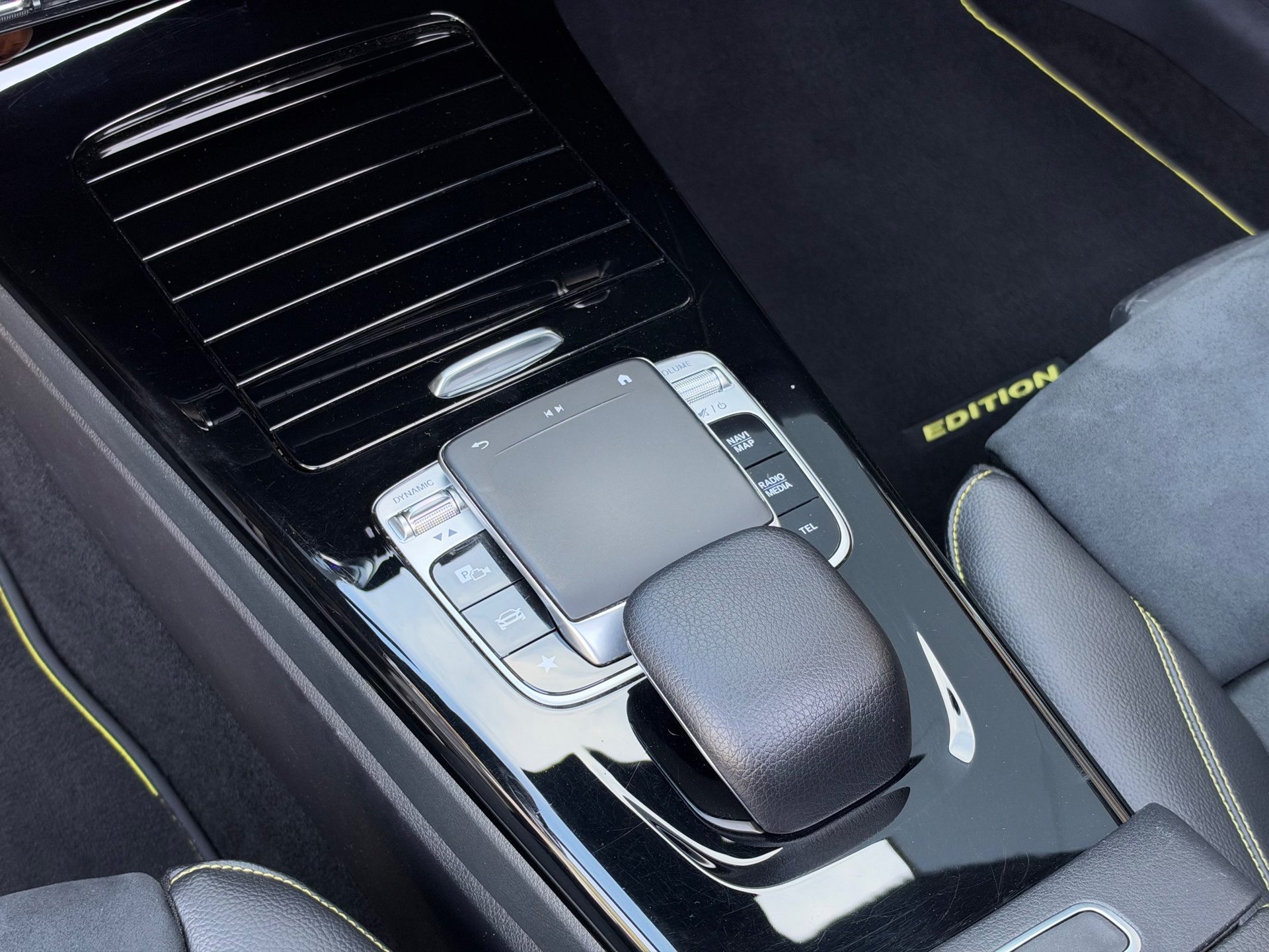 Foto van Mercedes-Benz A 250