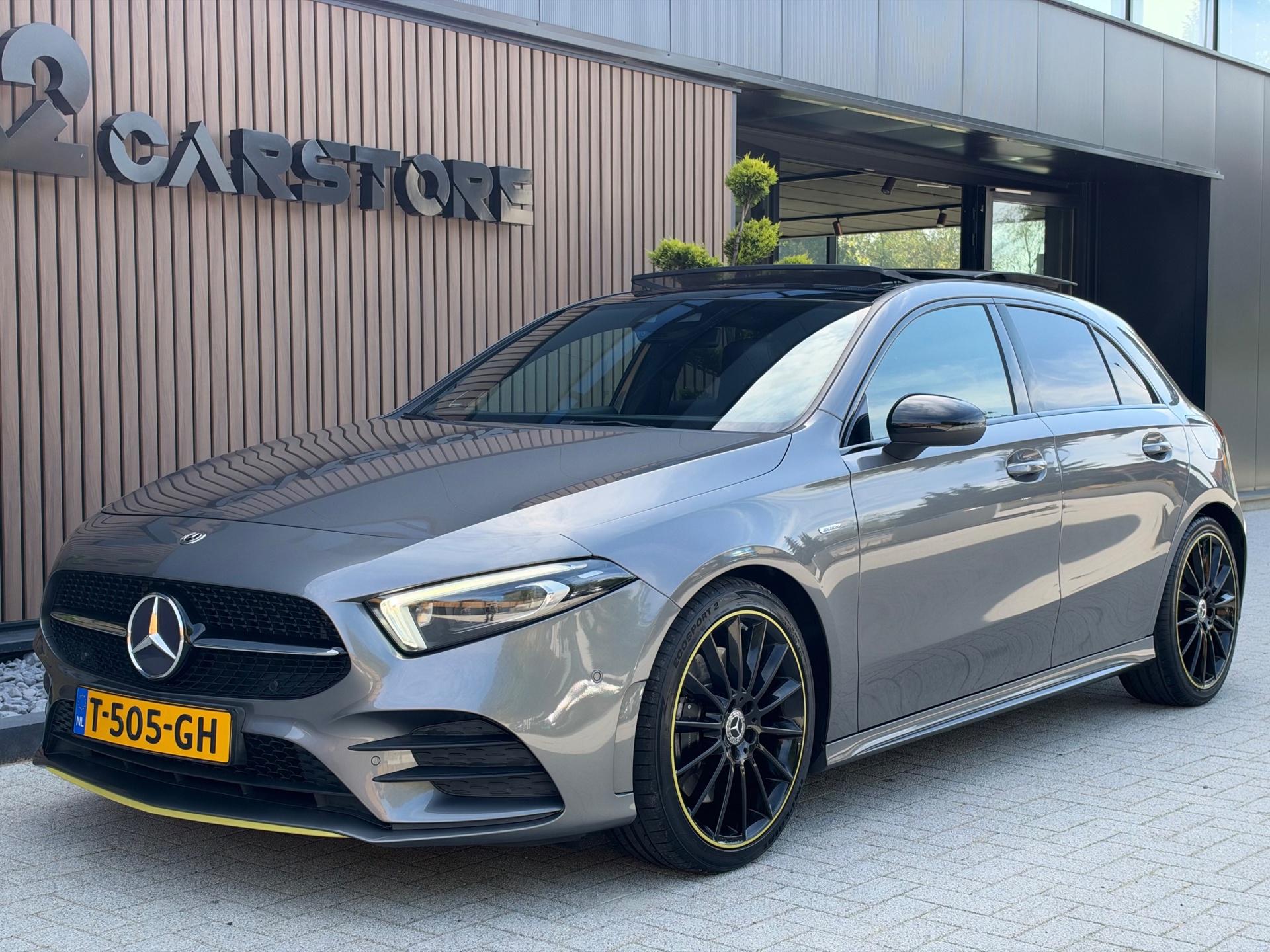 Foto van Mercedes-Benz A 250