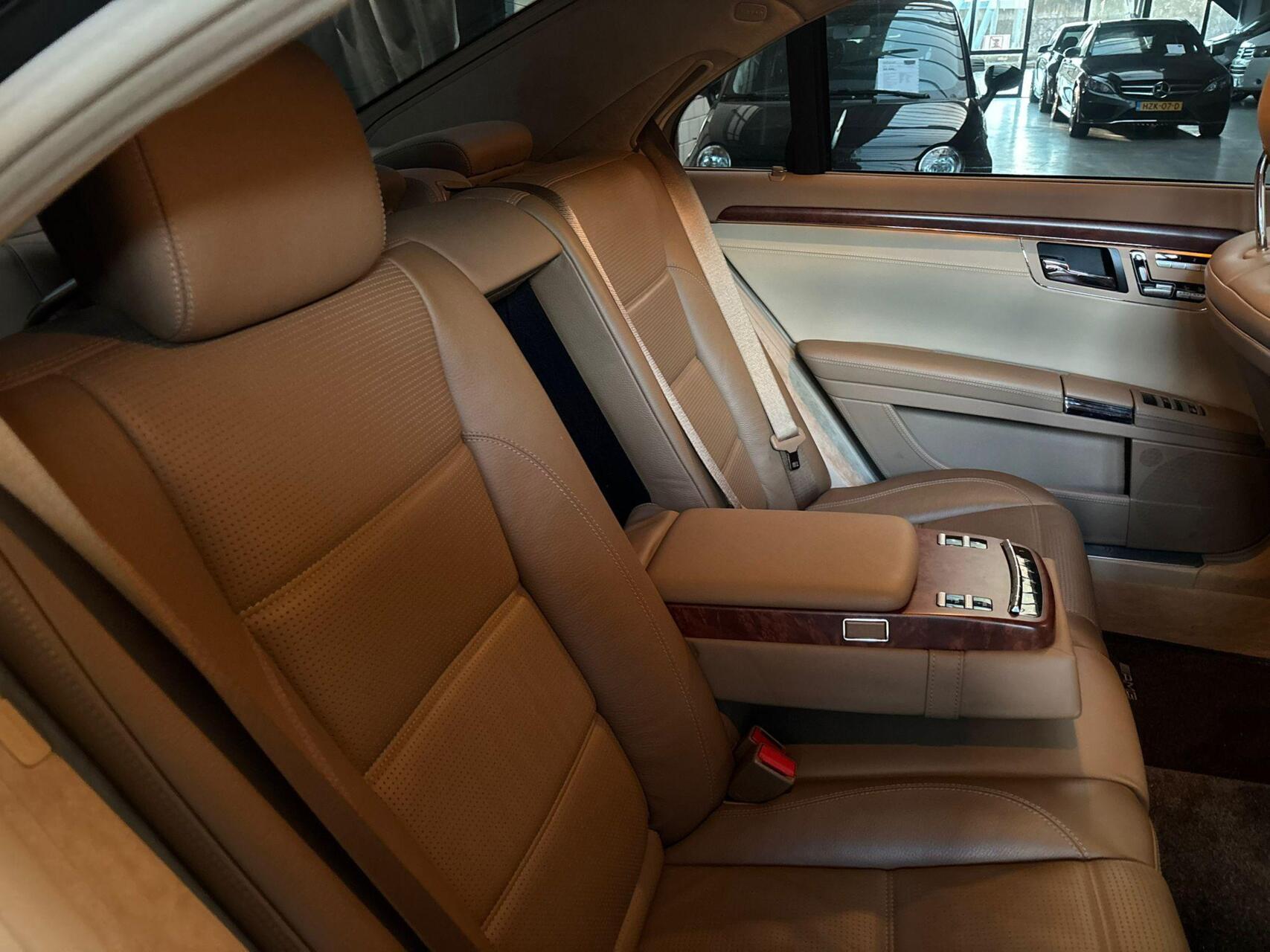 Foto van Mercedes-Benz S 63 AMG