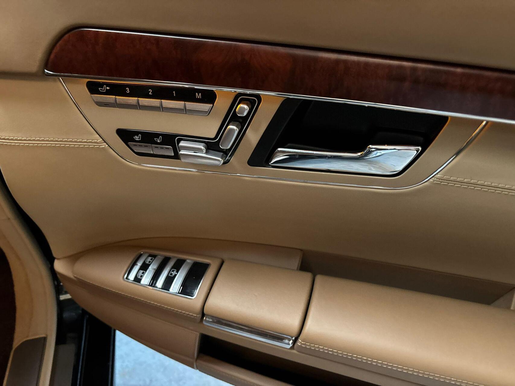 Foto van Mercedes-Benz S 63 AMG
