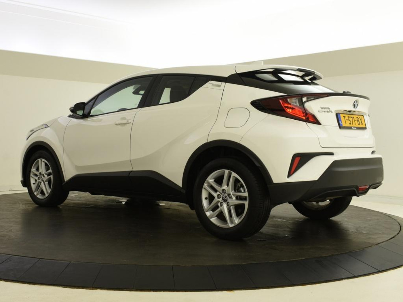 Foto van Toyota Toyota C-hr