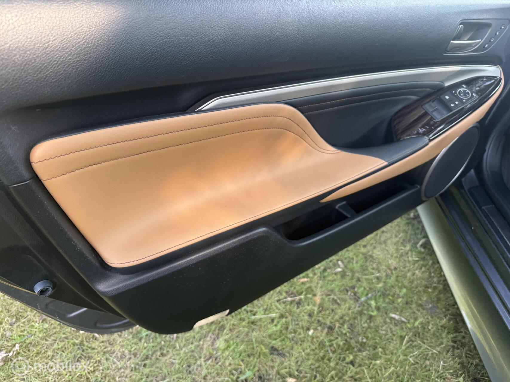 Foto van Lexus Lexus Rc300h