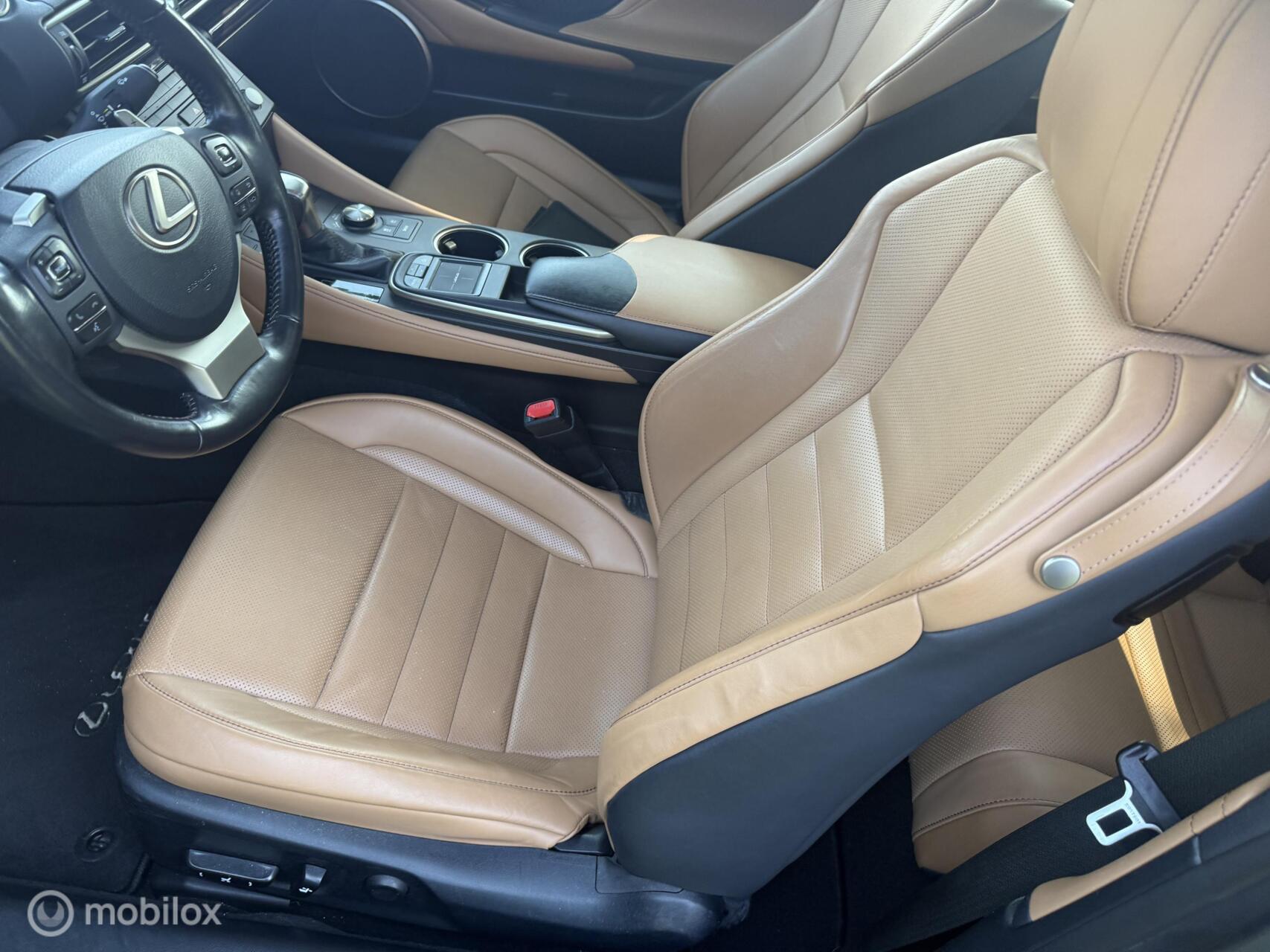 Foto van Lexus Lexus Rc300h