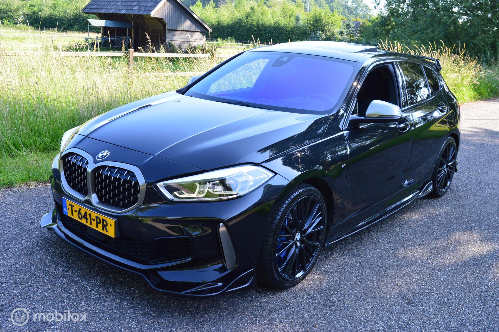 Foto van BMW M135i xDrive