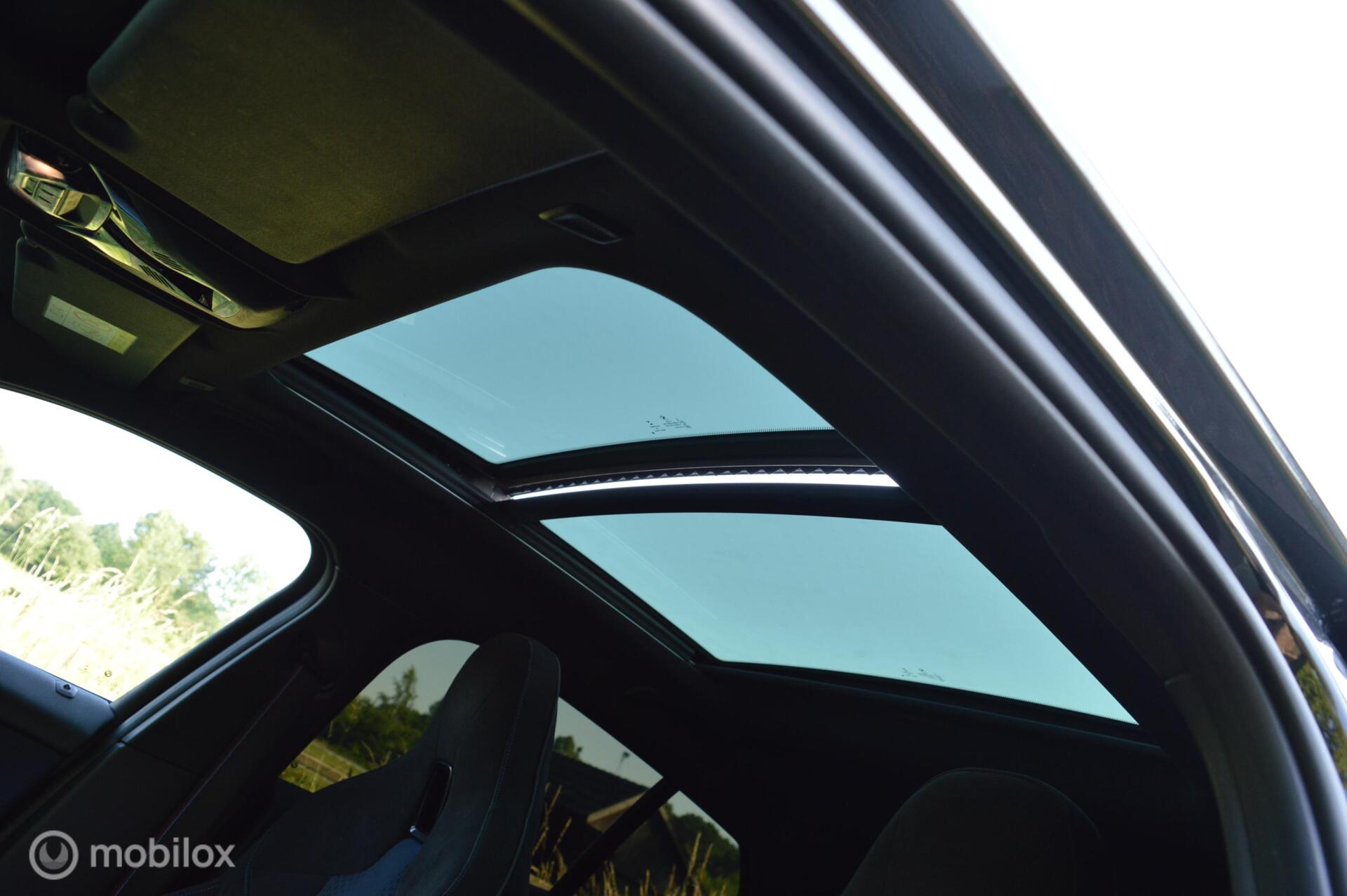 Foto van BMW M135i xDrive