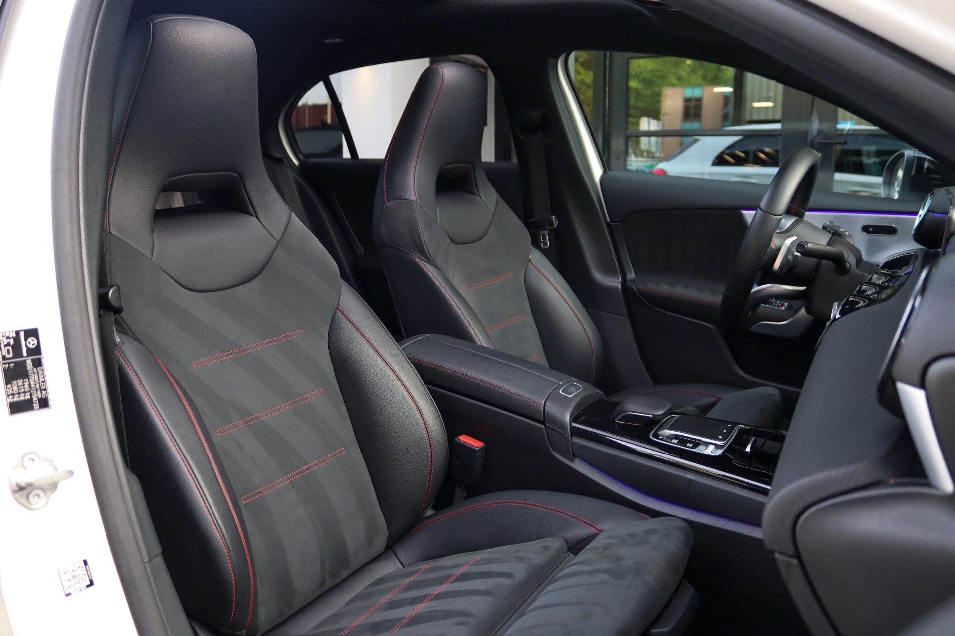 Foto van Mercedes-Benz A 220