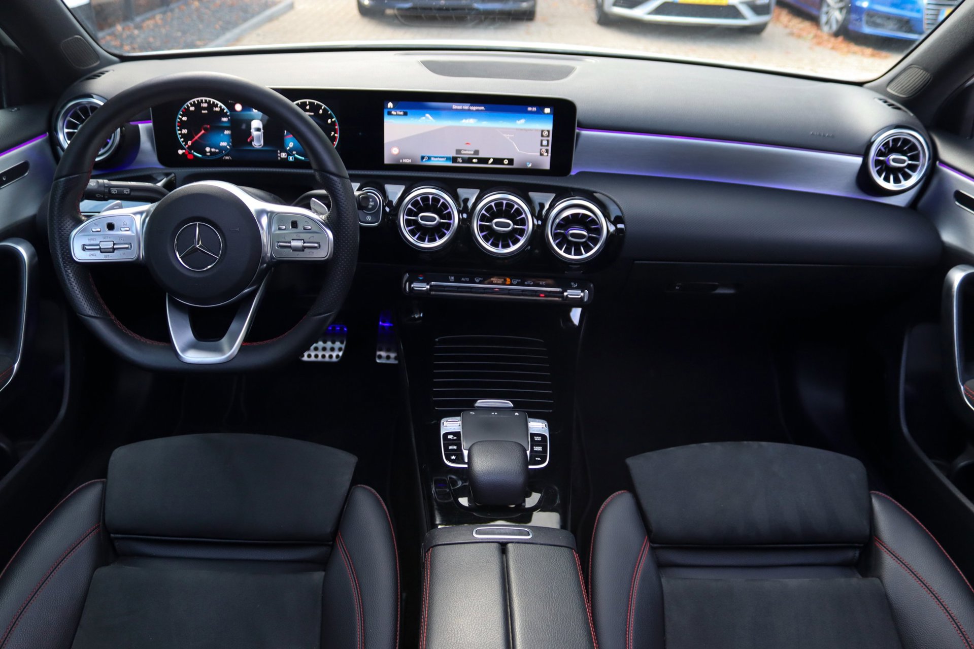 Foto van Mercedes-Benz A 220