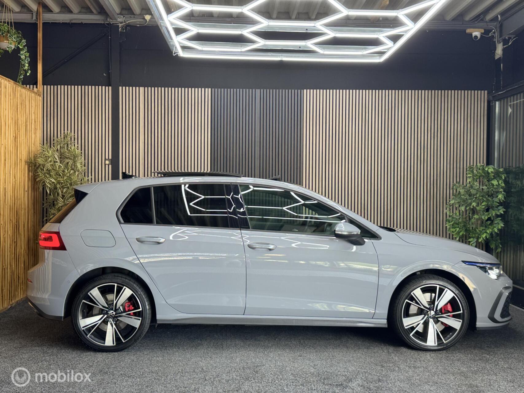 Foto van Volkswagen Golf GTE