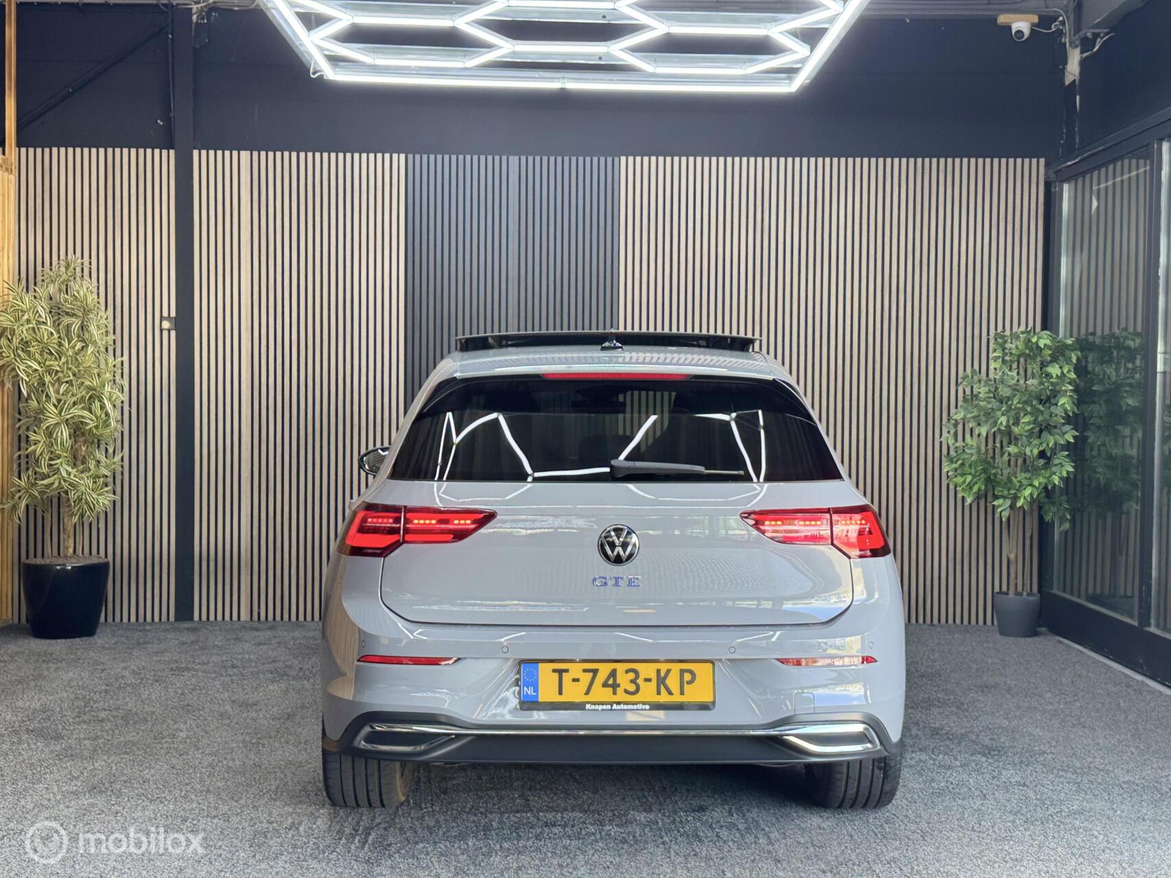 Foto van Volkswagen Golf GTE
