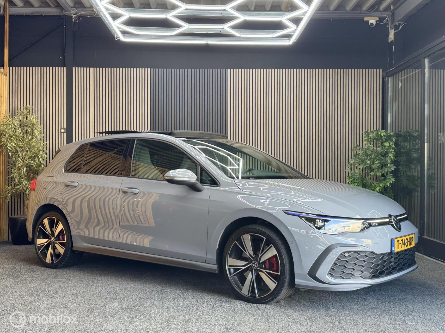 Foto van Volkswagen Golf GTE