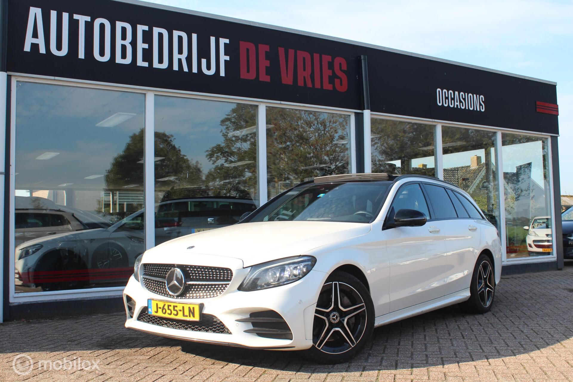 Foto van Mercedes-Benz C 300 E