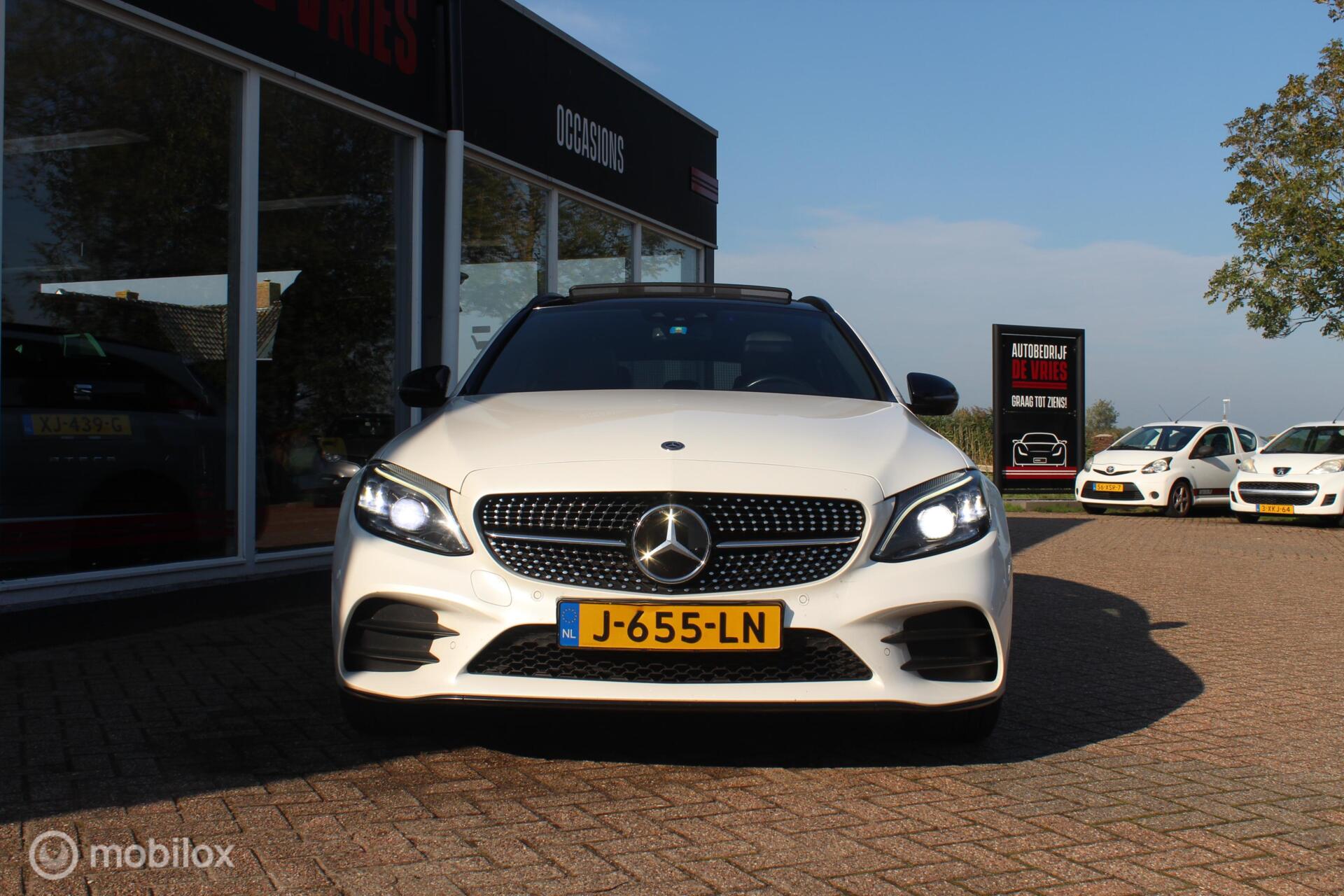 Foto van Mercedes-Benz C 300 E