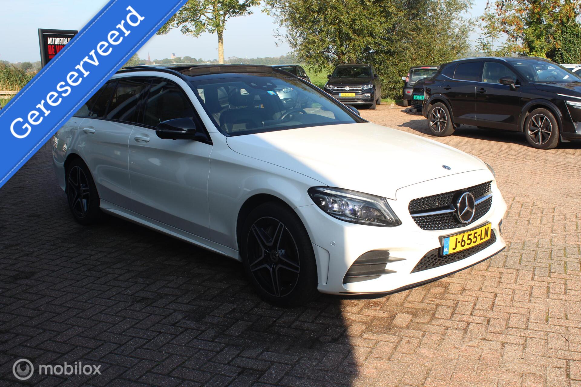 Foto van Mercedes-Benz C 300 E
