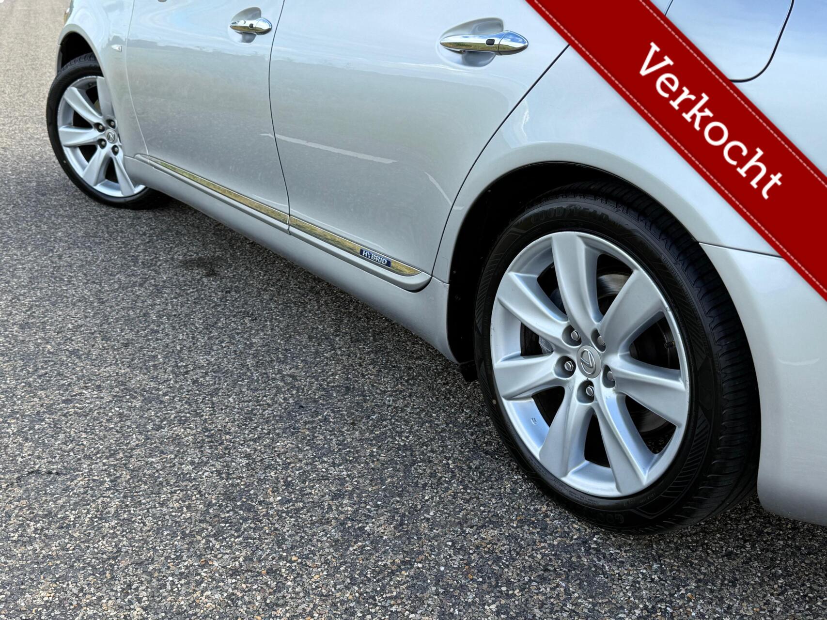 Foto van Lexus Lexus Ls600h