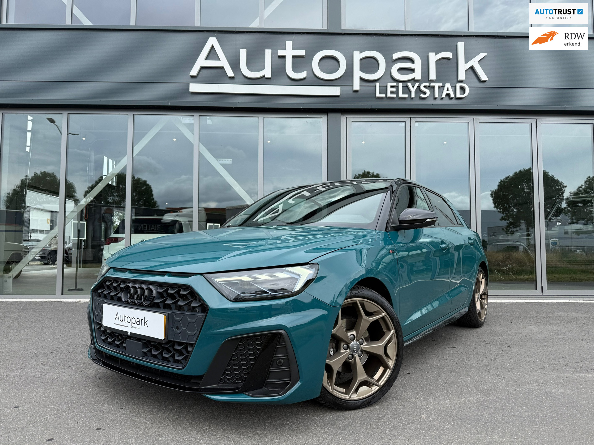 Audi A1 Sportback 30 TFSI S Line edition one 2019 - voorkant
