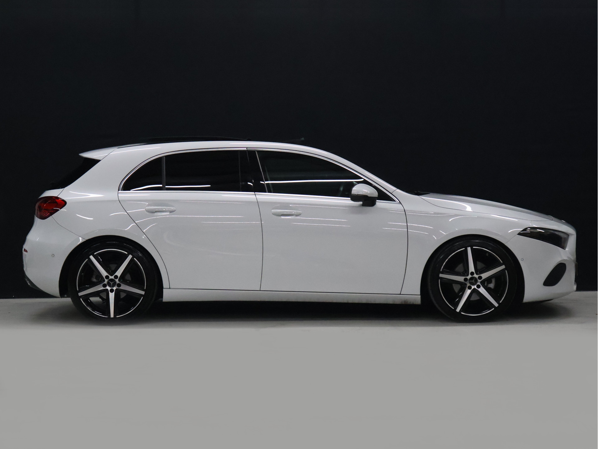 Foto van Mercedes-Benz A 180