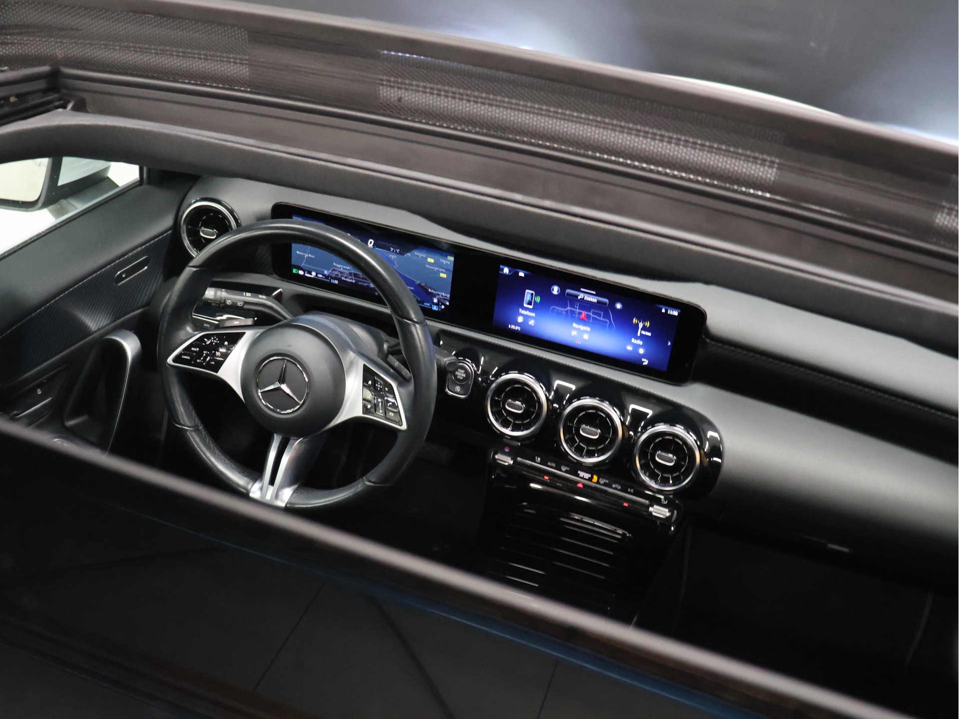 Foto van Mercedes-Benz A 180
